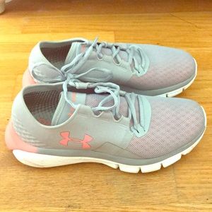 Under Armour tennis shoes